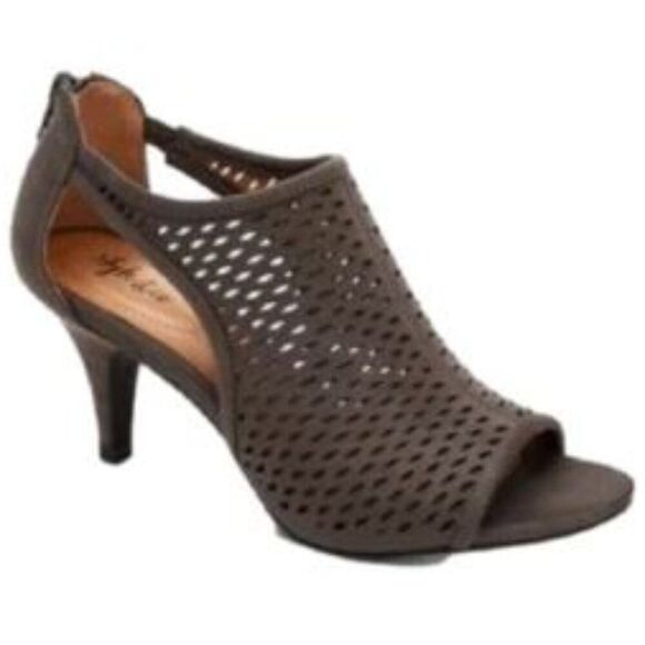 STYLE & CO Haddiee Gray Ankle Booties Shooties Microsuede Perforated Cut Out - Picture 1 of 11